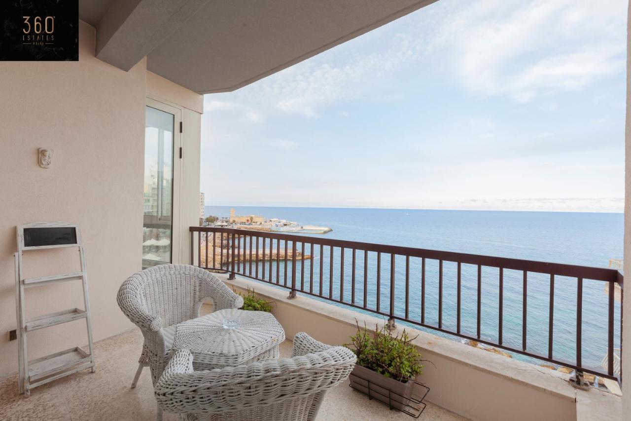 Apartment Breathtaking Seafront 3bd W/ Balcony, Coast By 360 Estates